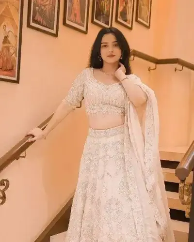 Escort Erode